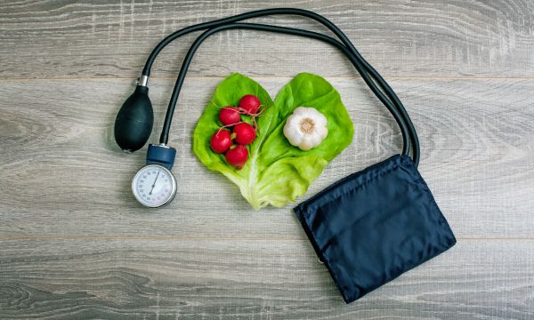 8 Simple Tips: Improve Your Lifestyle and Maintain Blood Pressure Control