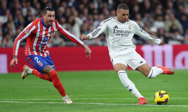 Relive the Best Football Highlights with these Apps